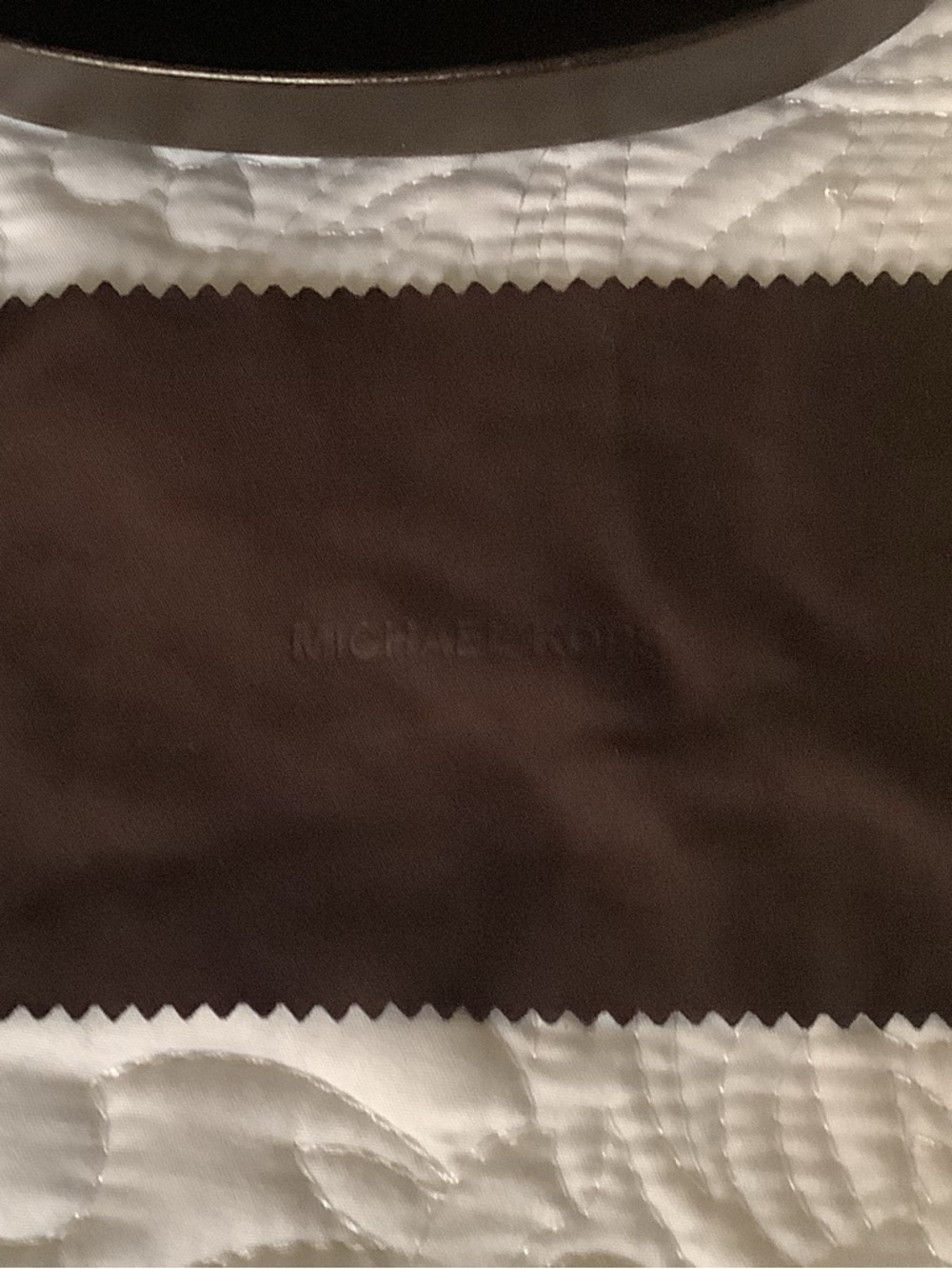 Michael Kors Brown Hard Shell Sunglasses Case with Cleaning Cloth - Picture 4 of 5